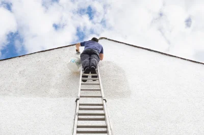Peinture extérieure au Rozier — façades et ravalement